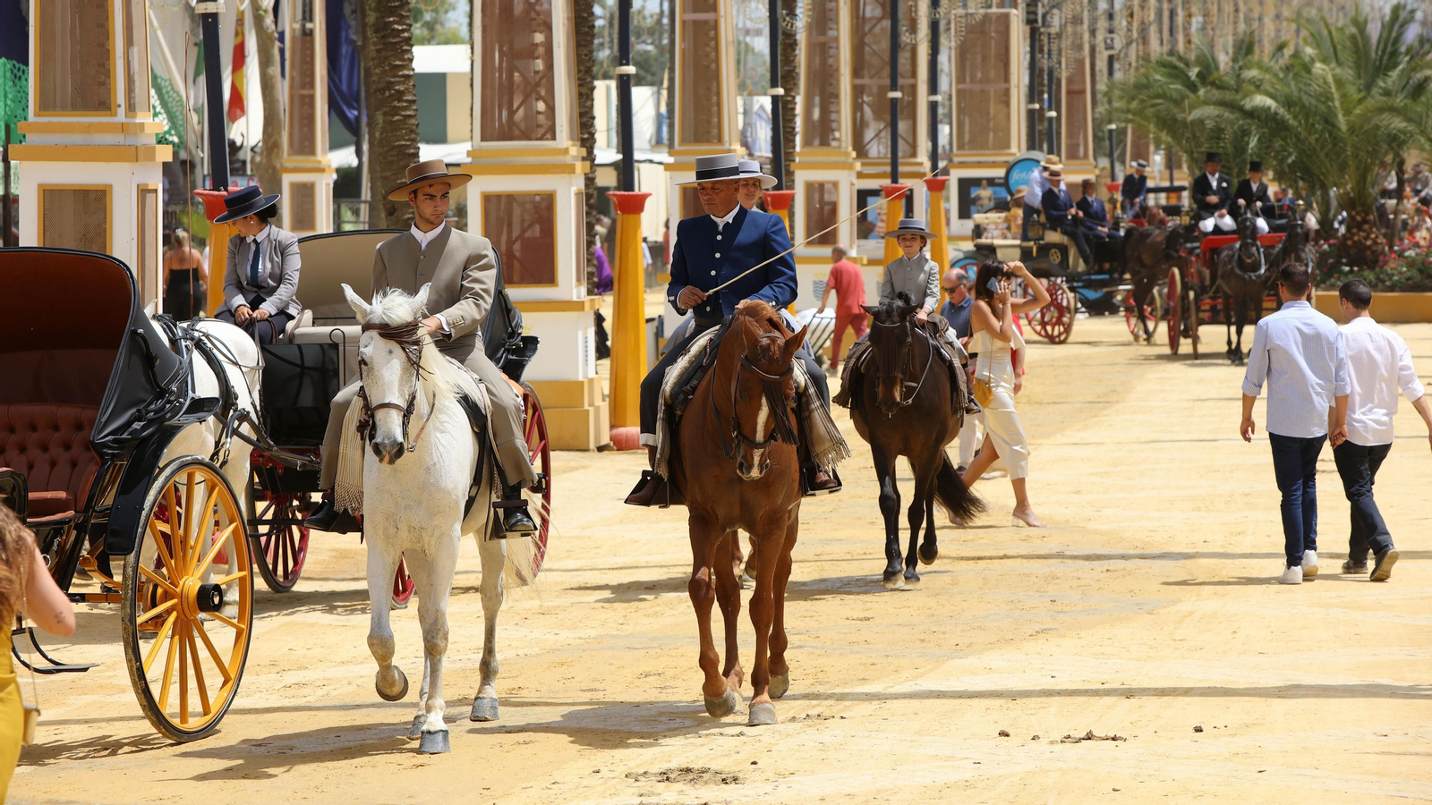 Búscate en las imágenes del lunes de feria en Jerez Búscate en las imágenes del lunes de feria en Jerez