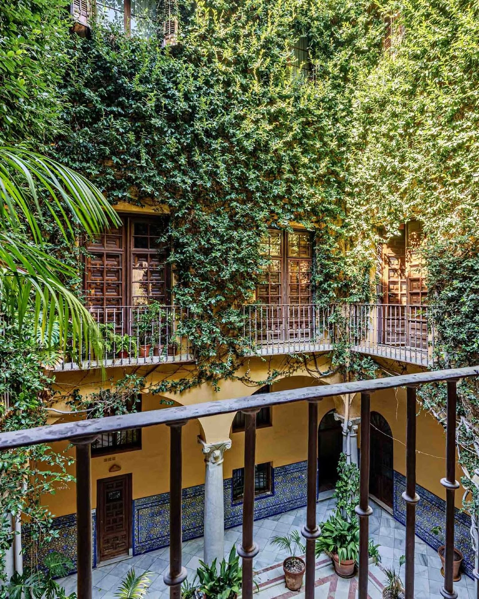 Así es el interior del palacete barroco vendido en Málaga por 3 millones de euros