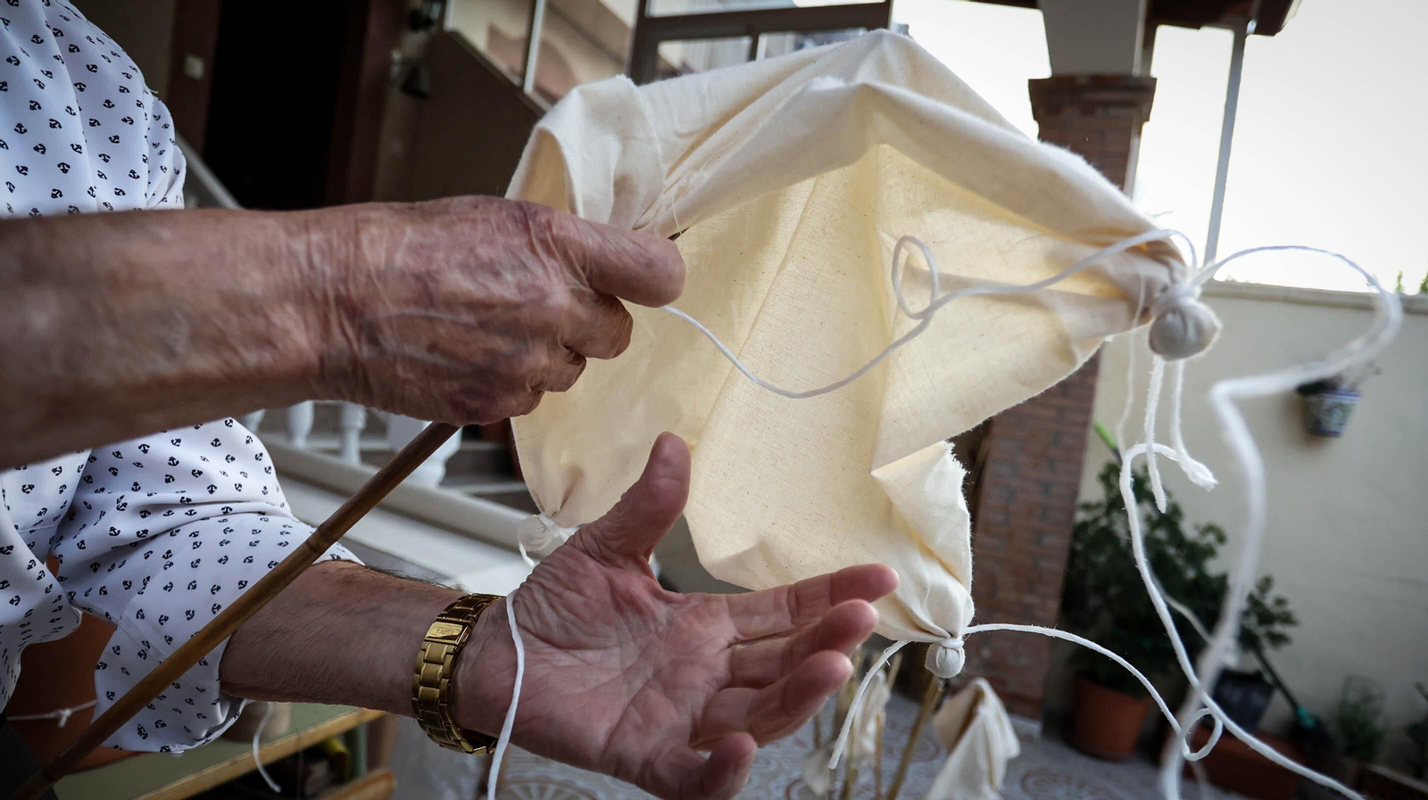 Así se hace la autentica Zambomba jerezana de Alejandro Cruz