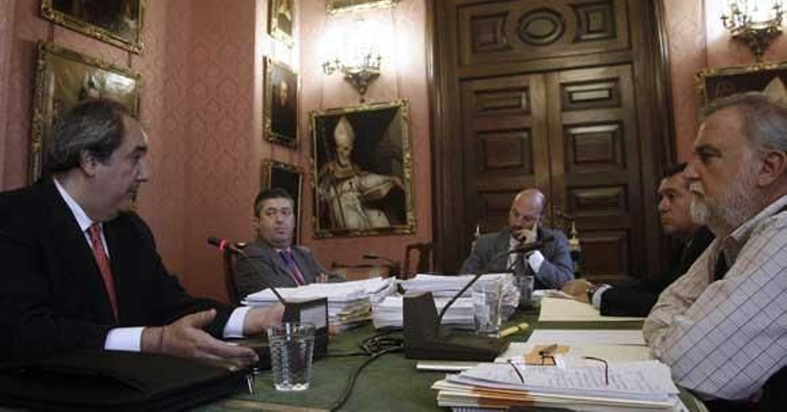 Espadas acusa al Gobierno de Zoido de "fraude" por "intentar manchar la imagen" del PSOE con el Plan Centro