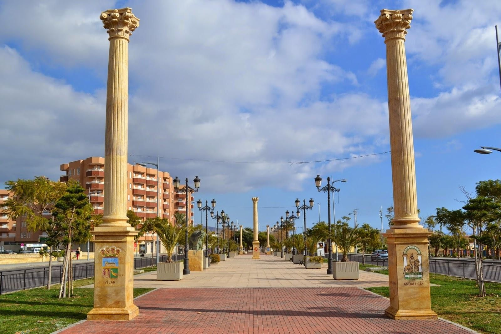 Bulevar de Puebla de Vícar.