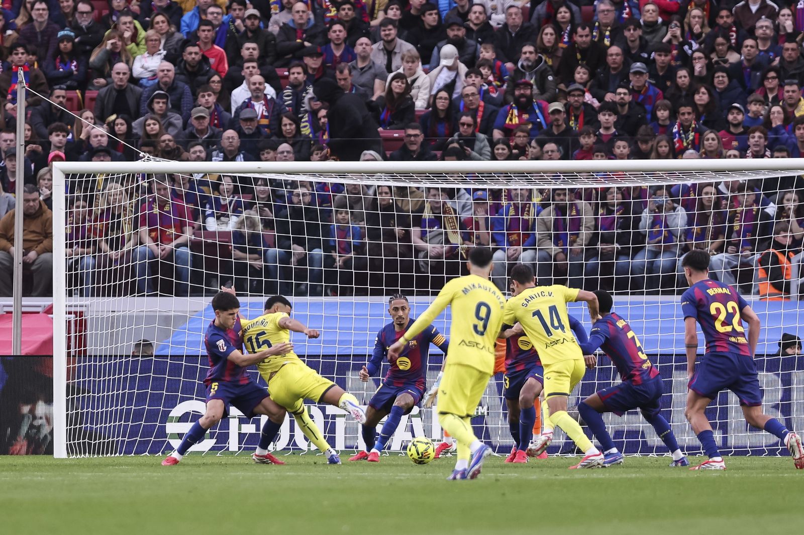 Las fotos del Barcelona-Villarreal en la gran tarde de Lamine