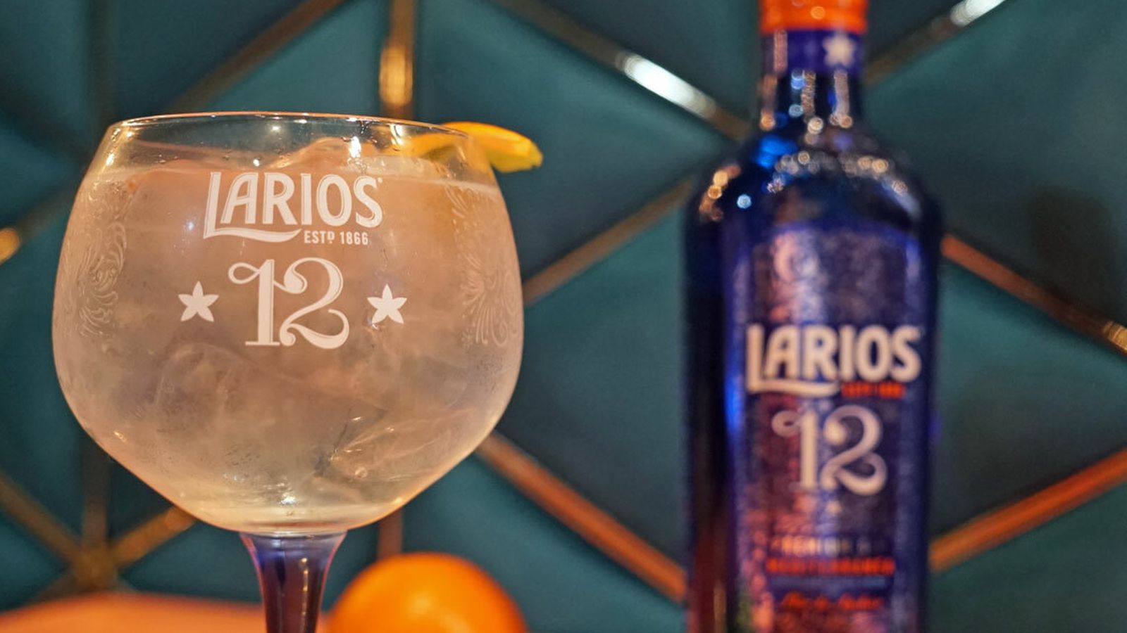 'Gin tonic' elaborado con ginebra Larios 12.