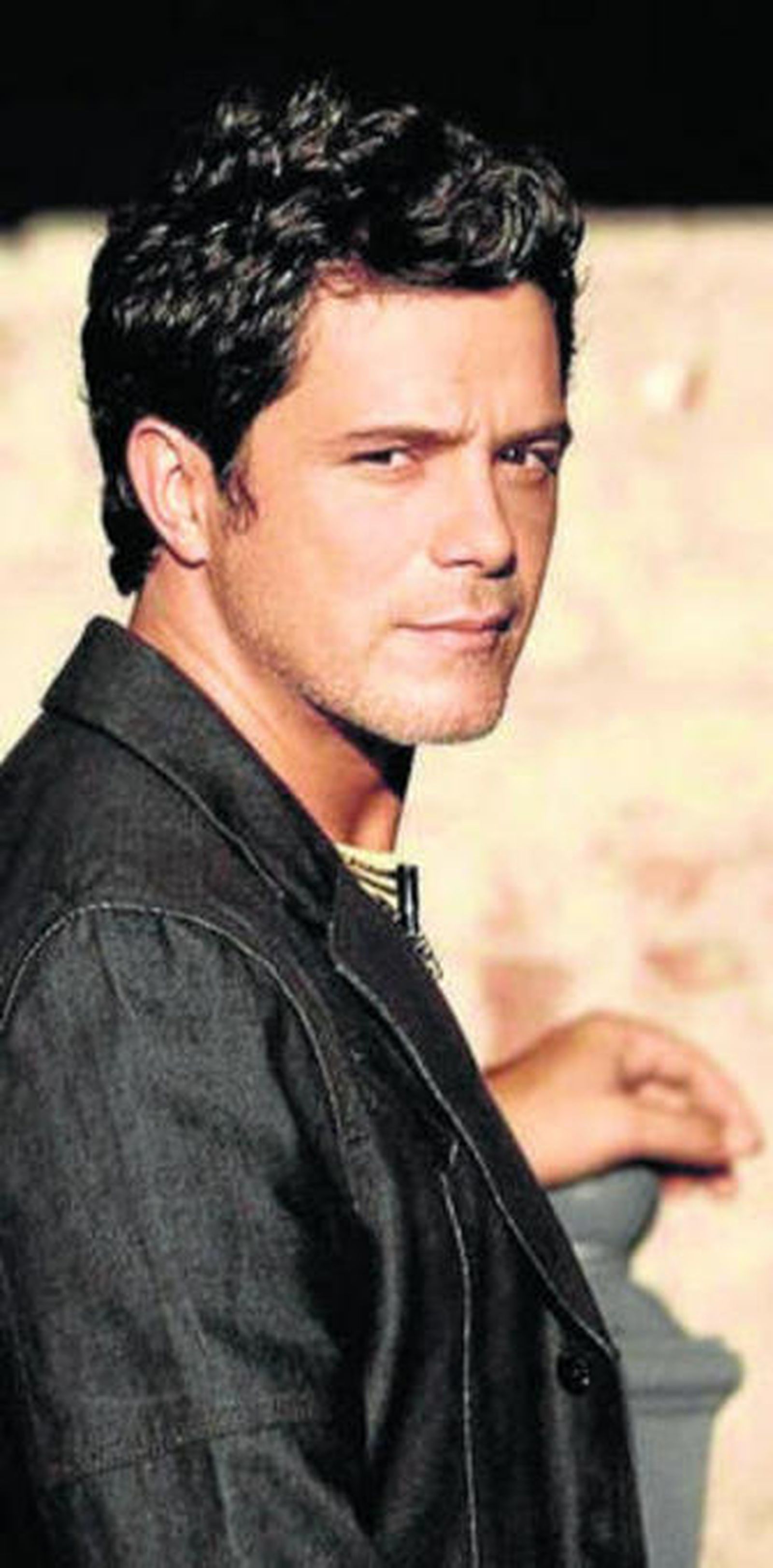 Alejandro Sanz.