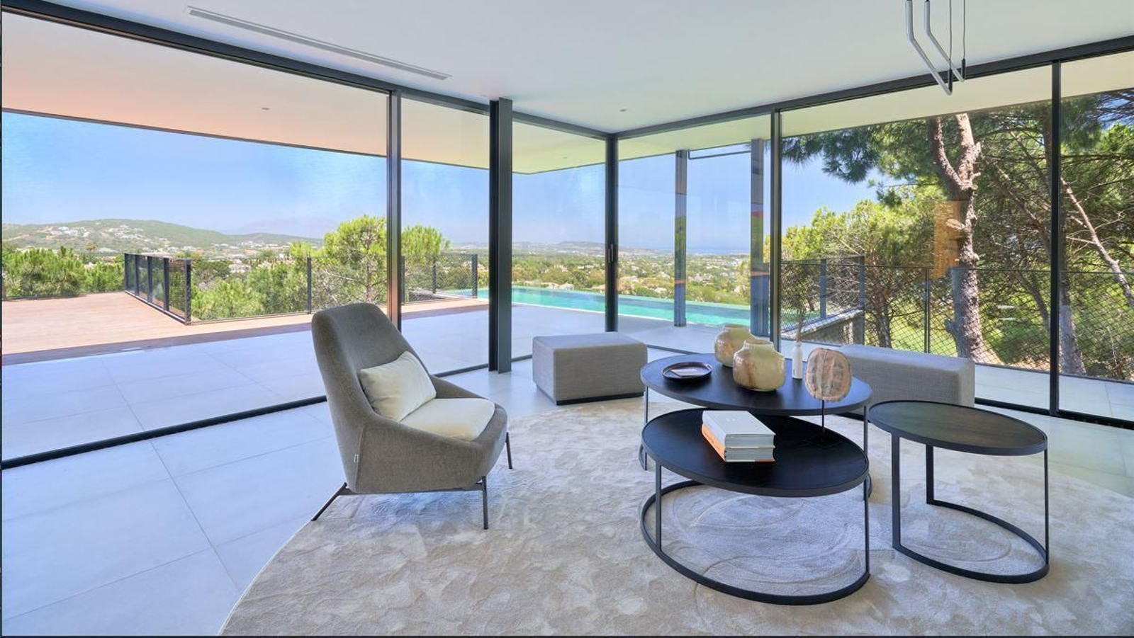 Así es Villa Grazalema, la casa de Sotogrande premiada por la Junta