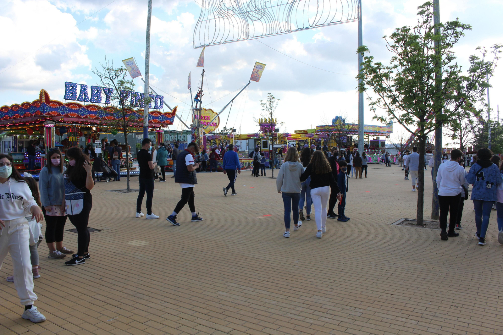 La Feria de la Primavera de Lucena, en fotografías