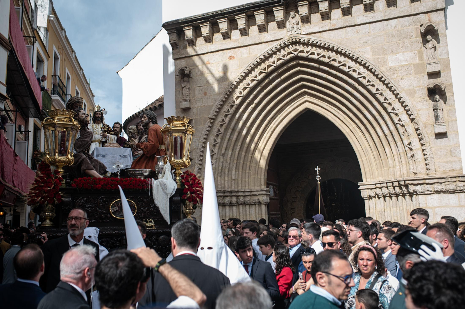 La Hermandad de la Cena en la Semamna Santa de Sevilla de 2025