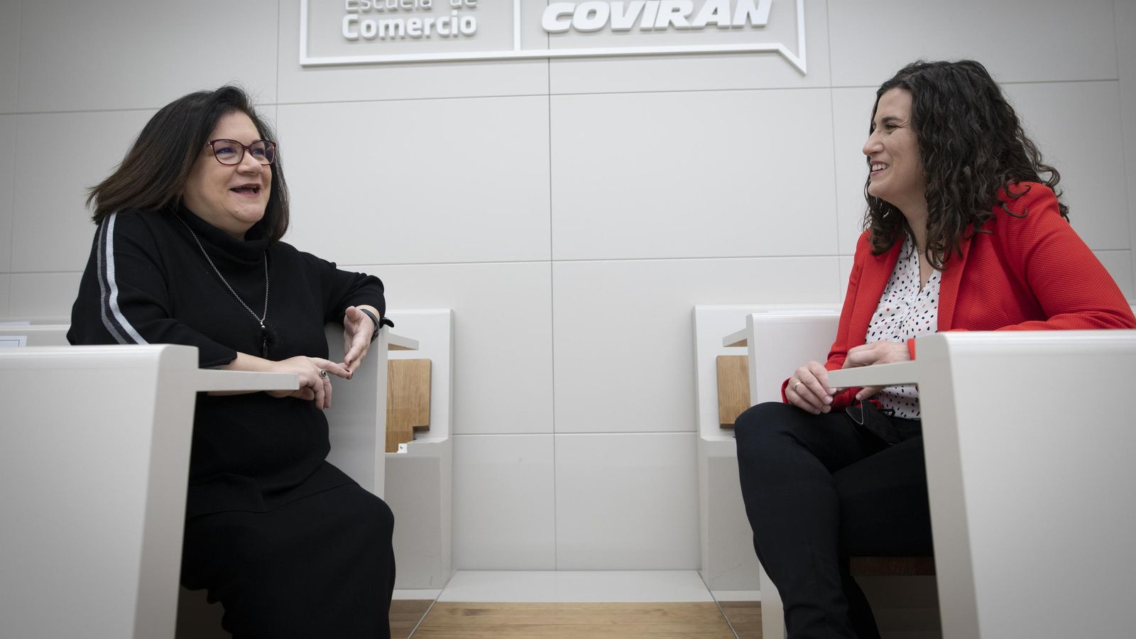 Patro Contreras y Victoria Medina, durante la charla con Granada Hoy.