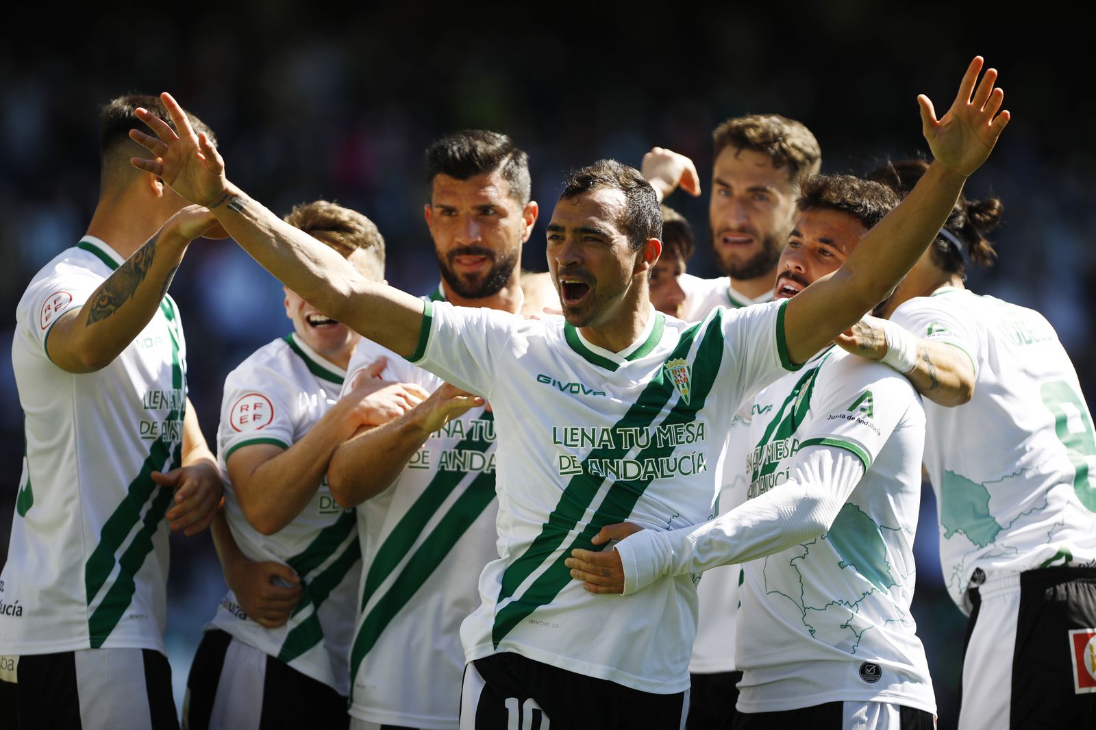 La victoria del Córdoba CF ante el Mensajero, en imágenes