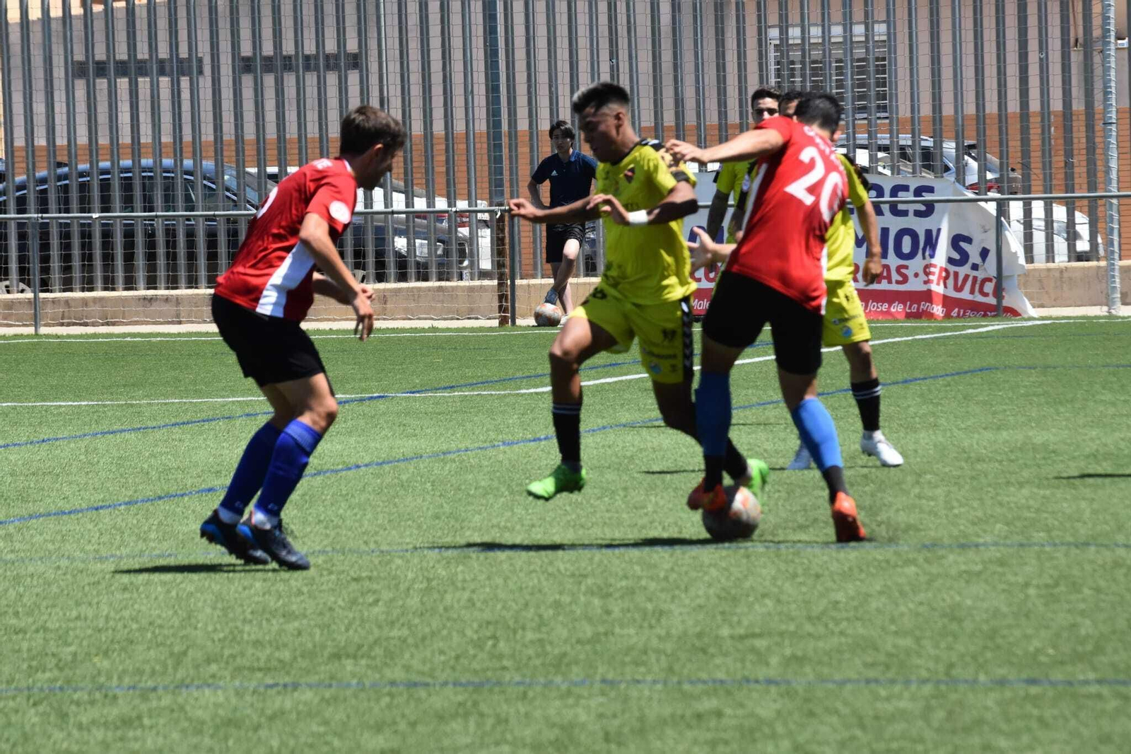 Las mejores fotos del triunfo del Salerm Puente Genil ante el Gerena en el 'play off' de ascenso a Segunda RFEF