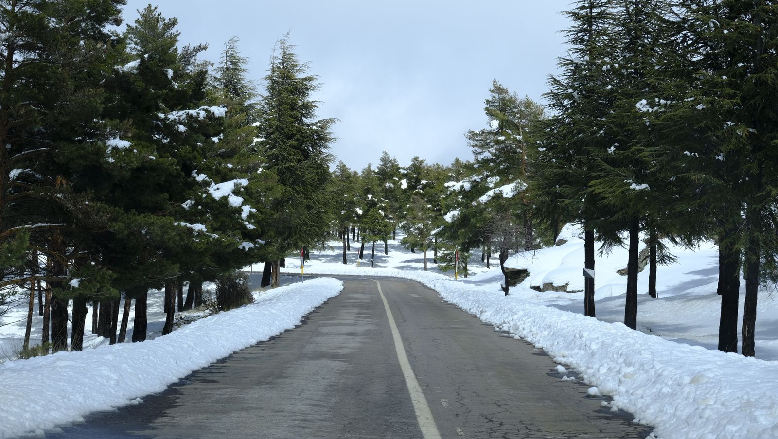 Imágenes del temporal de nieve en la provincia de Almería.