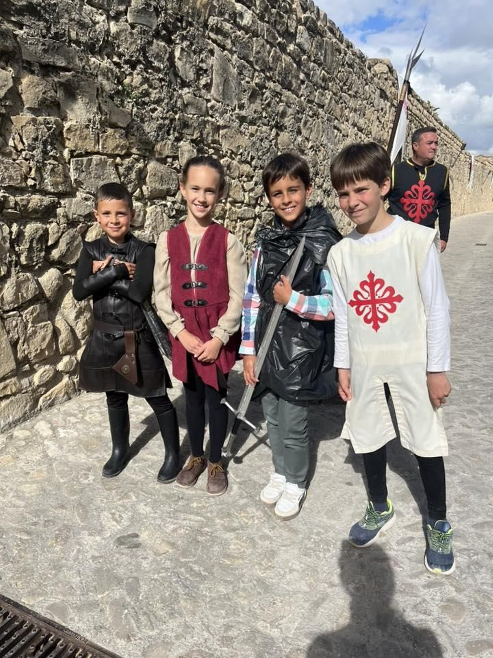 Historia y tradición se dan la mano en Sabiote, en imágenes