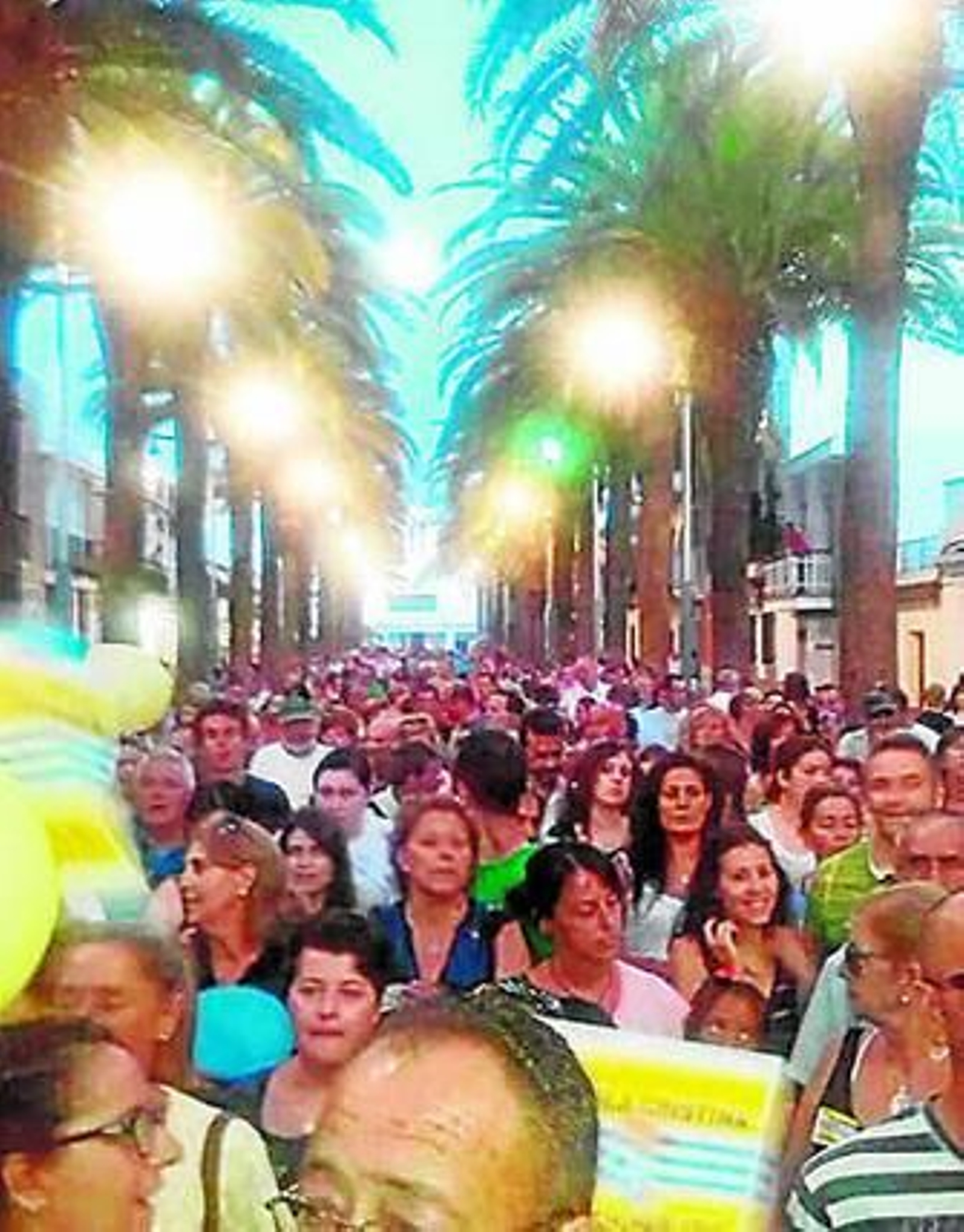 Multitudinaria manifestación en Isla el pasado 9 de agosto, por Las Palmeras.