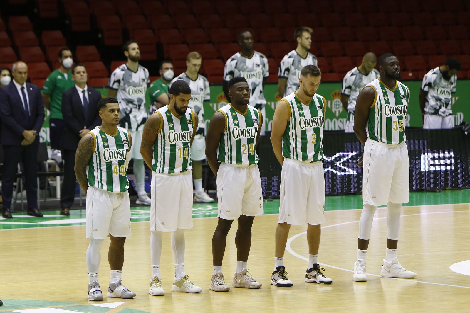 El quinteto del Coosur Betis, el día del debut ante el Joventut.