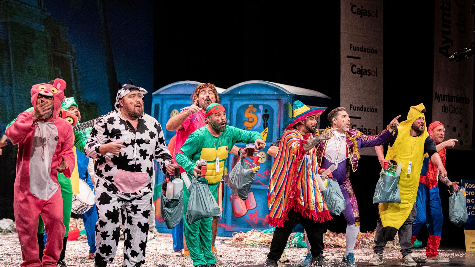 Búscate entre las mejores imágenes de la primera sesión de semifinales del COAC 2025