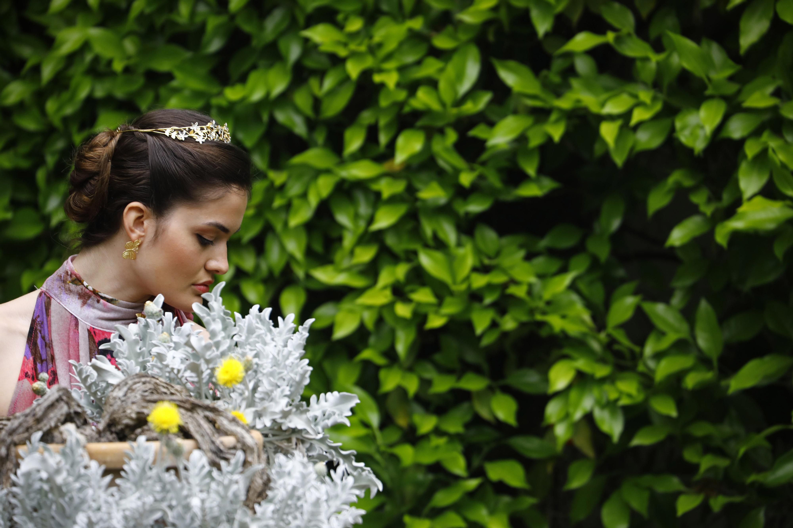 Sesión artística de fotografía en el Palacio de Viana, en imágenes