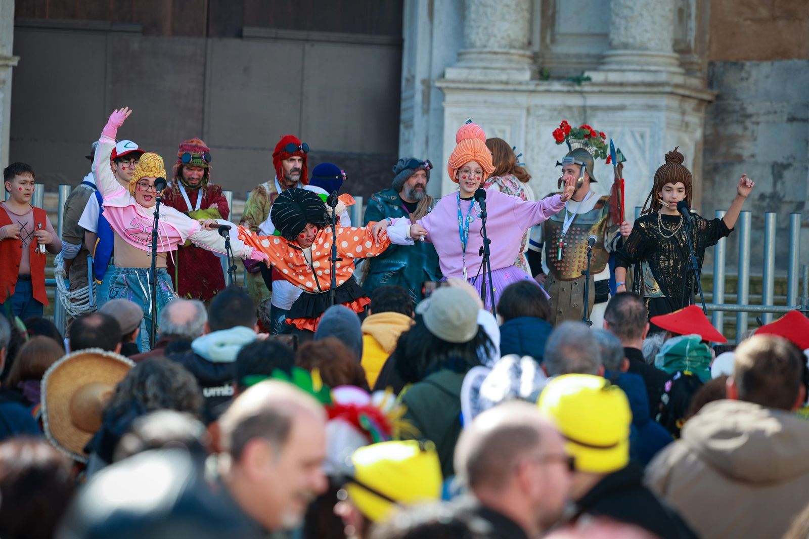 Las mejores imágenes del domingo de Carnaval de Cádiz 2026