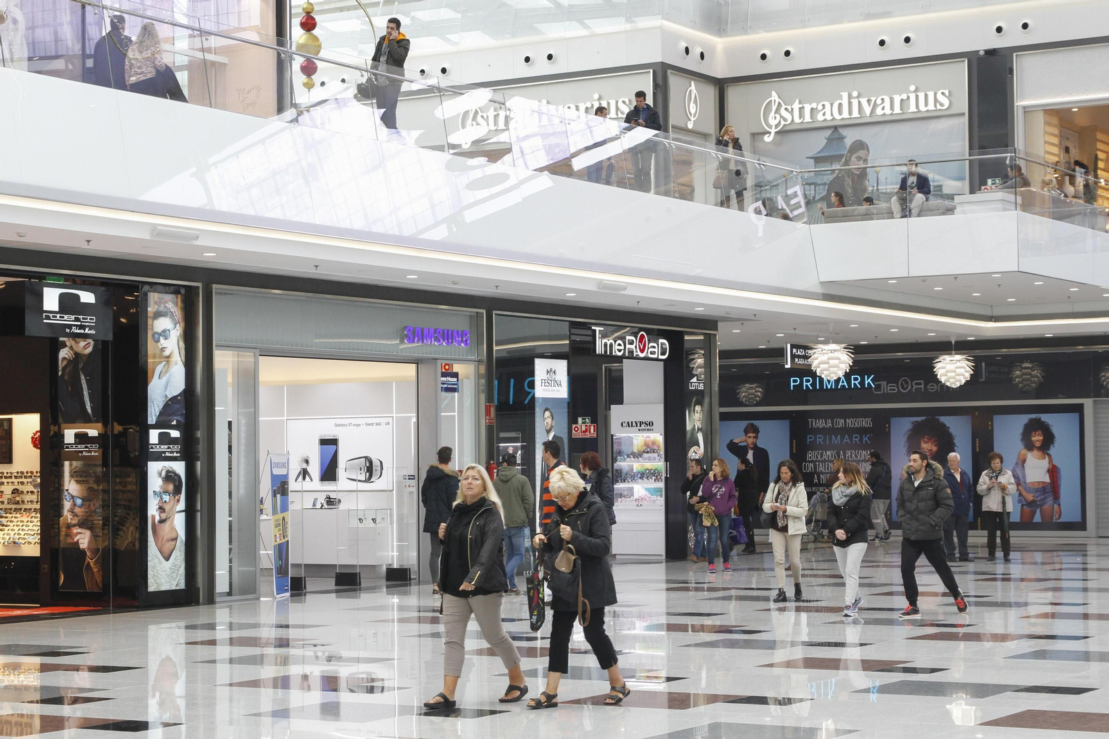 Multitudinaria apertura del Nevada