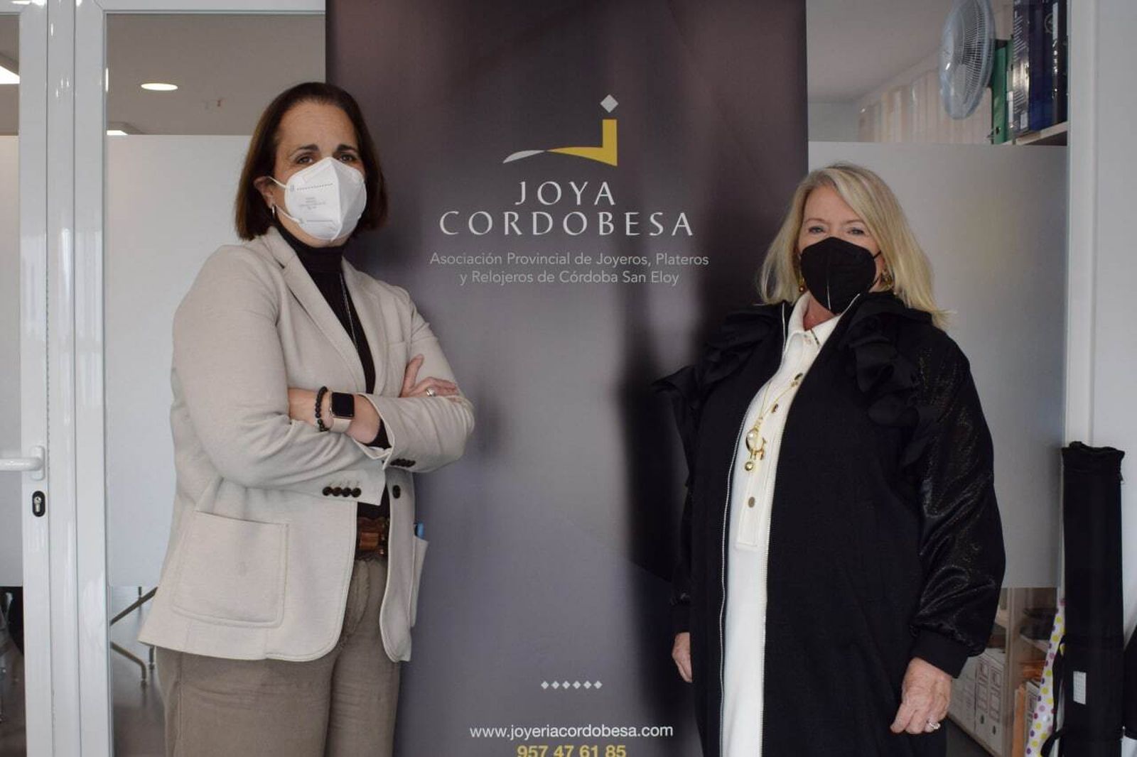 Blanca Torrent y Milagrosa Gómez.