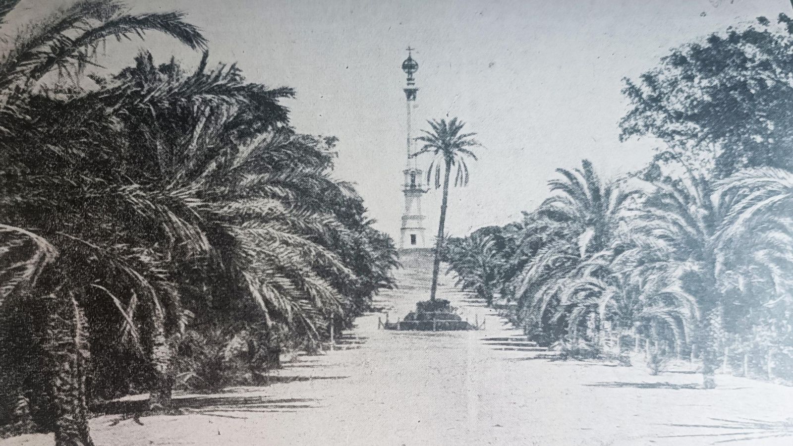 Imagen del paseo de La Rábida incluida en las págfinas del libro.