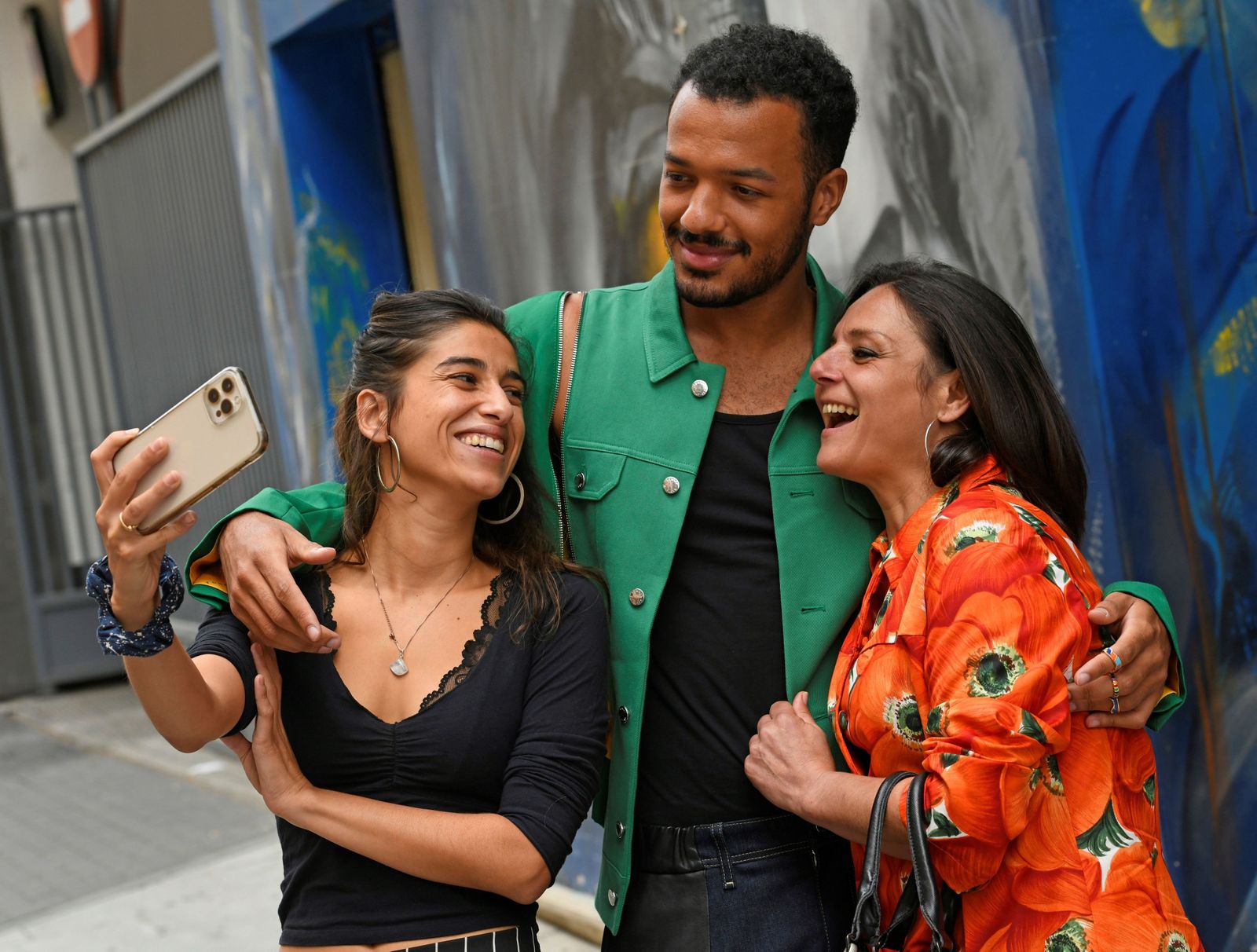 Carolina Yuste, Sergio Momo y Adelfa Calvo protagonizan la cinta.