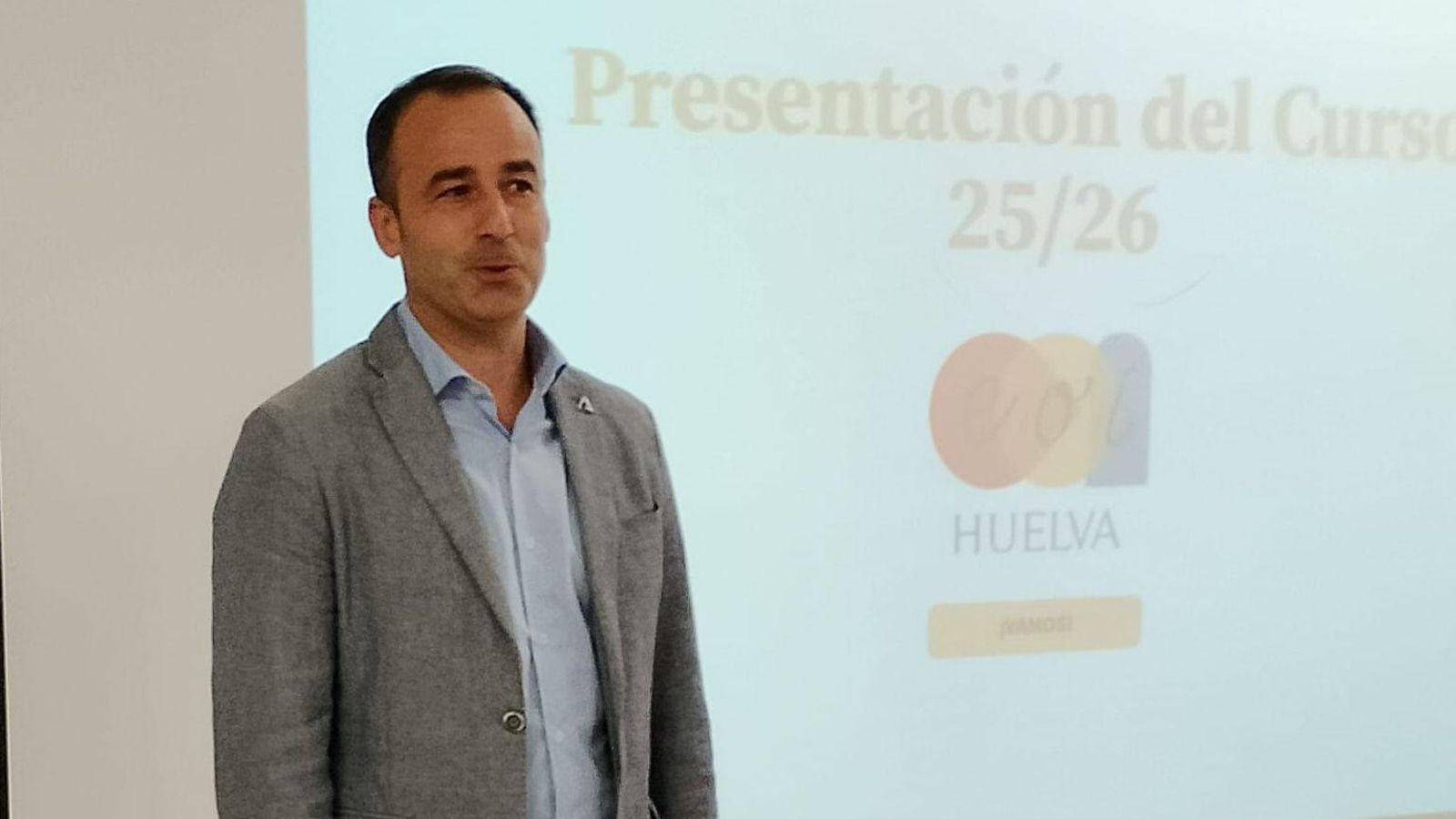 Carlos Soriano en la inauguración del curso.