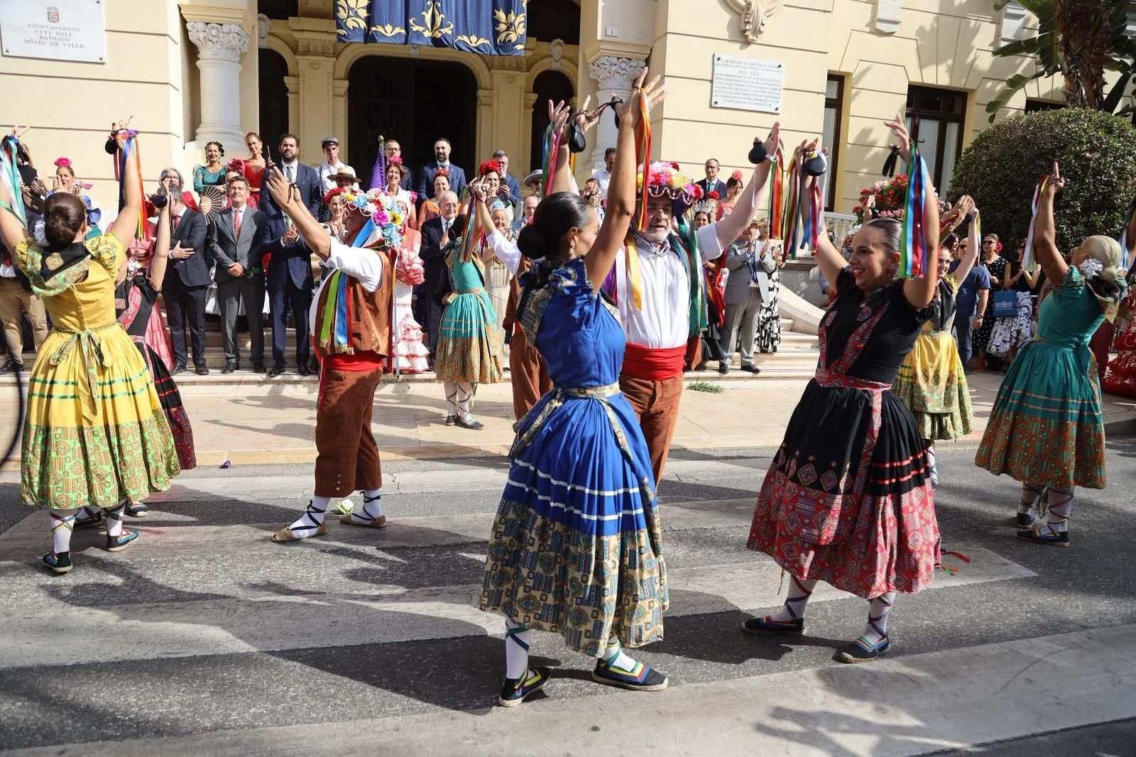 La Romería al Santuario de la Victoria que inicia la Feria de Málaga, en fotos