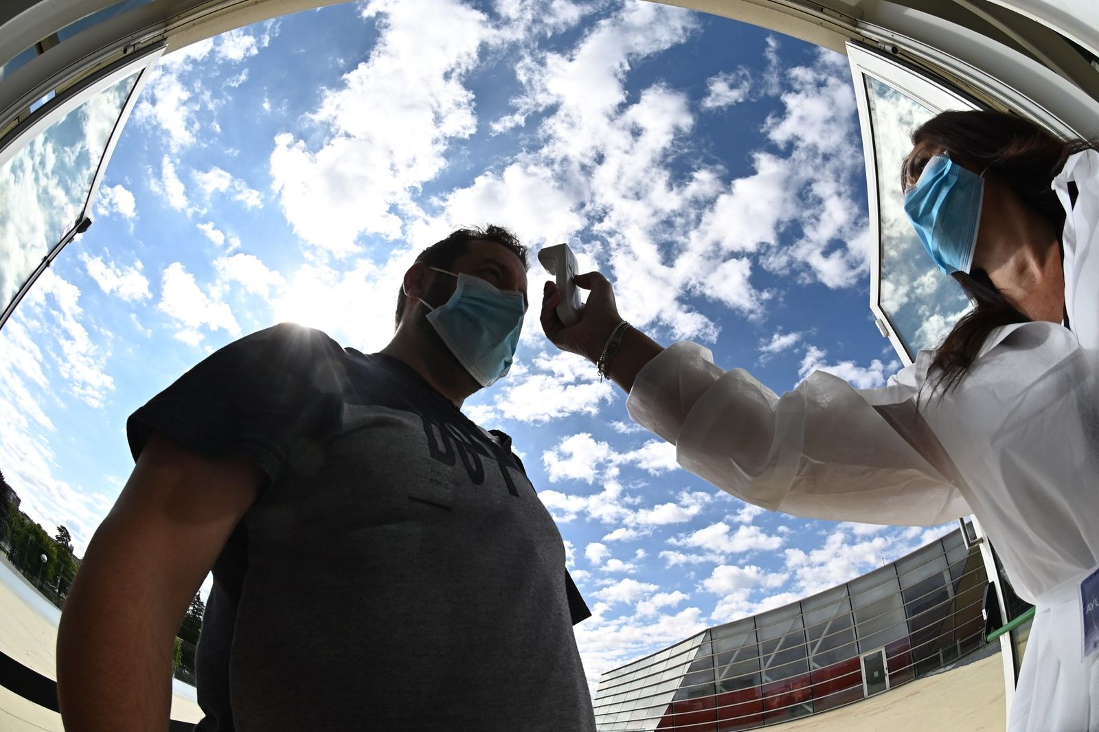 Bélgica refuerza las medidas de seguridad Anti-COVID de las personas que lleguen desde Almería.