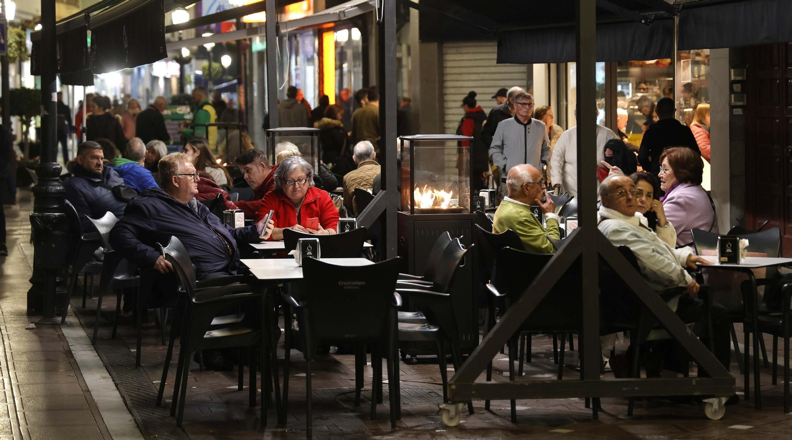Fotos del ambiente navideño en La Línea