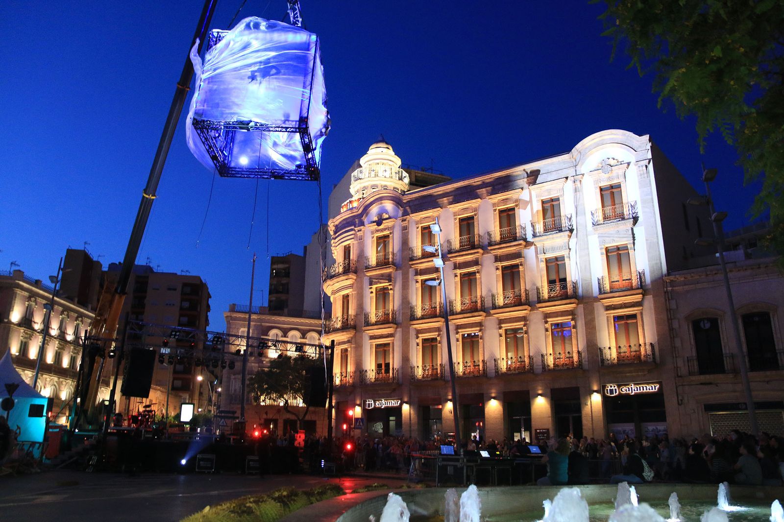 Imágenes de la Noche en Blanco, en Almería