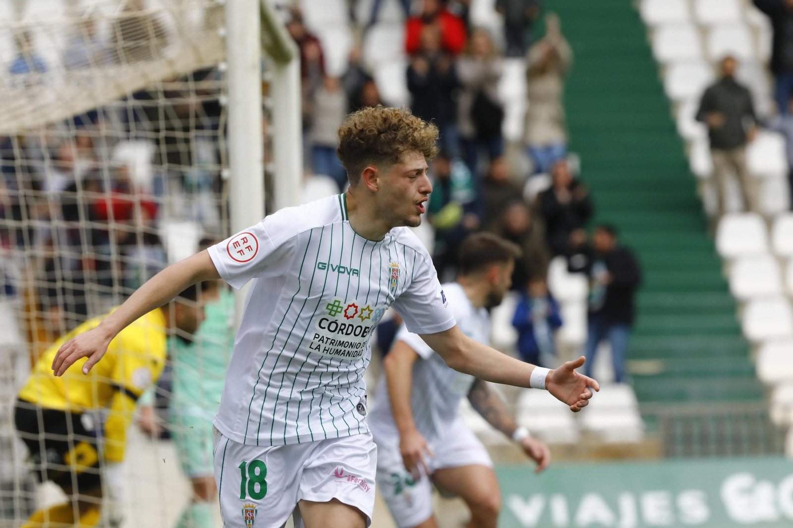 La victoria del Córdoba CF ante la Cultural Leonesa, en imágenes