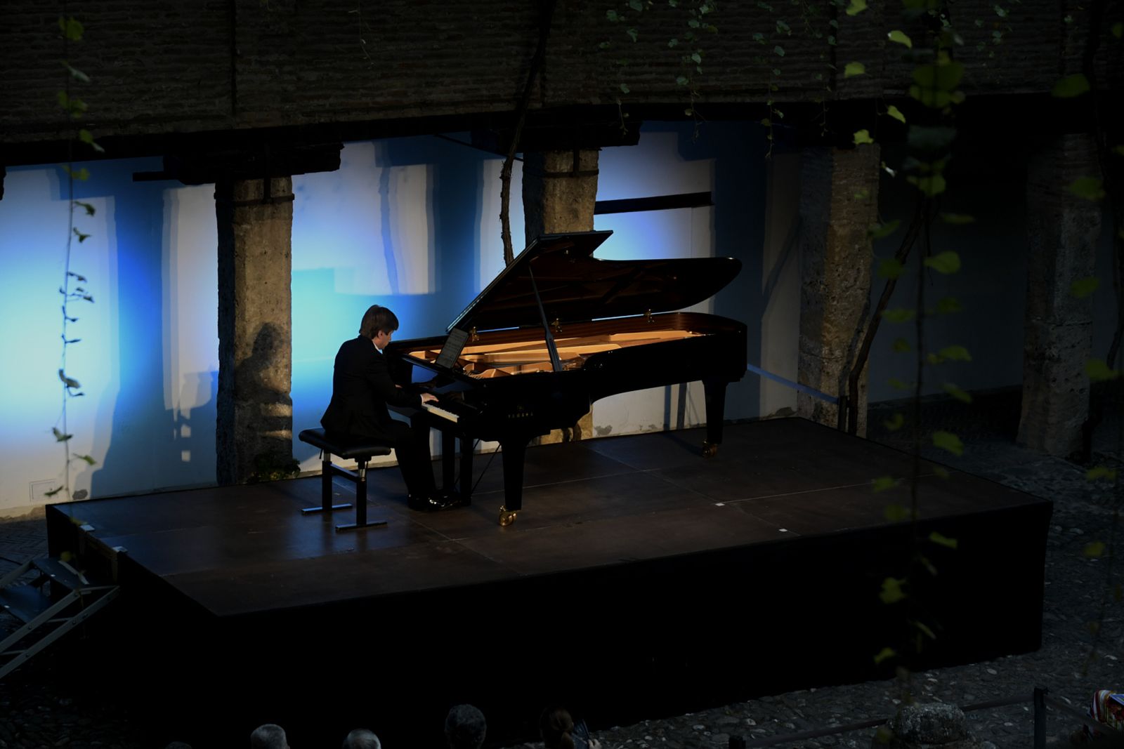 El pianista Mario Prisuelos se estrena en el Festival con un concierto en el Corral del Carbón