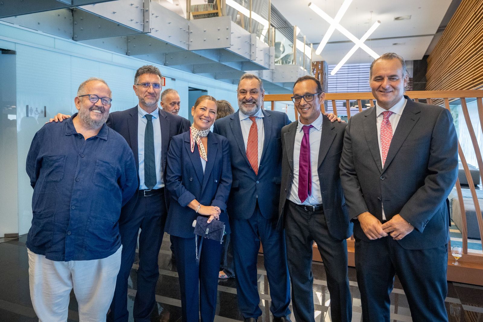 Las imágenes de la entrega del VIII Premio Federico Joly a Sara Baras en Cádiz