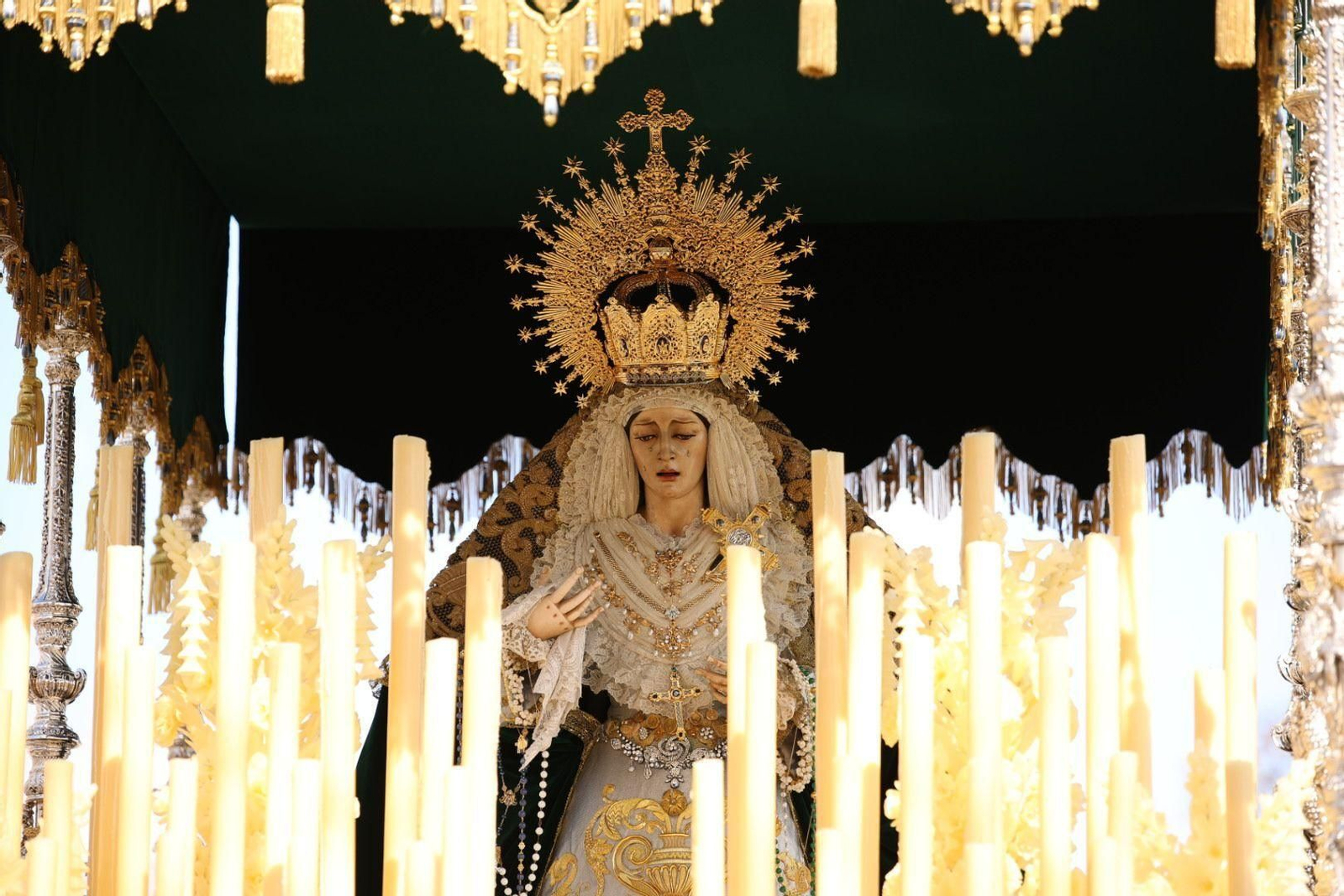 Imágenes de la hermandad de la Clemencia