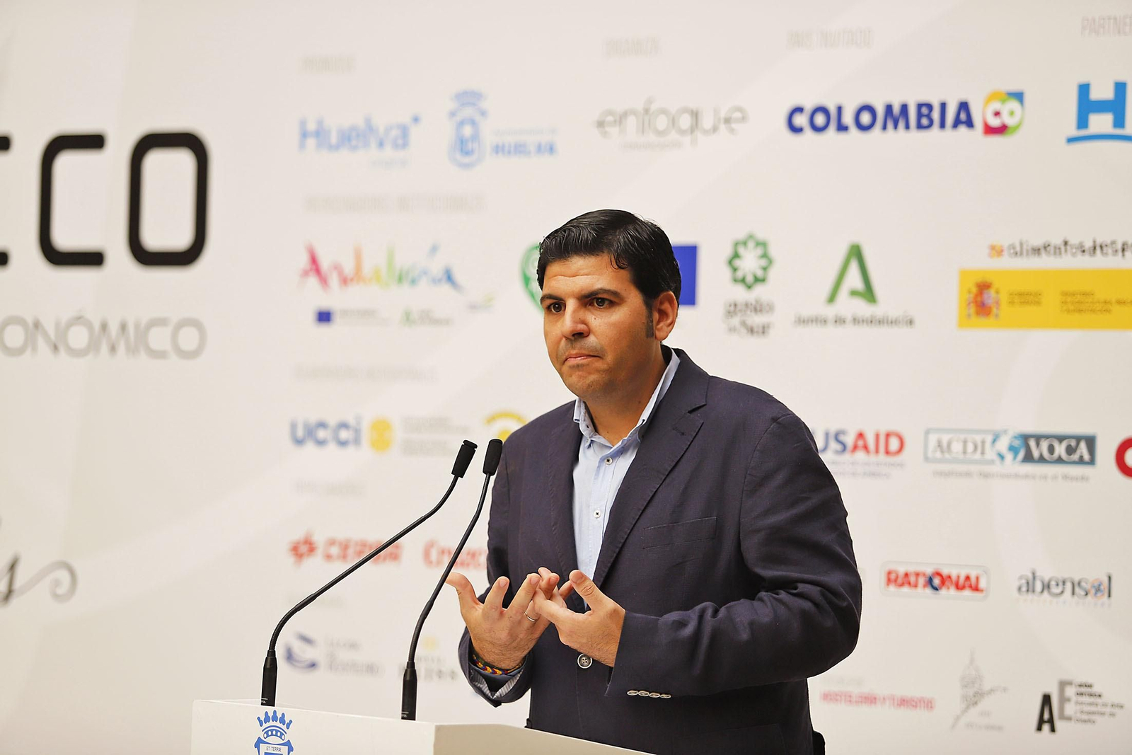 Imágenes de la III edición de Binómico