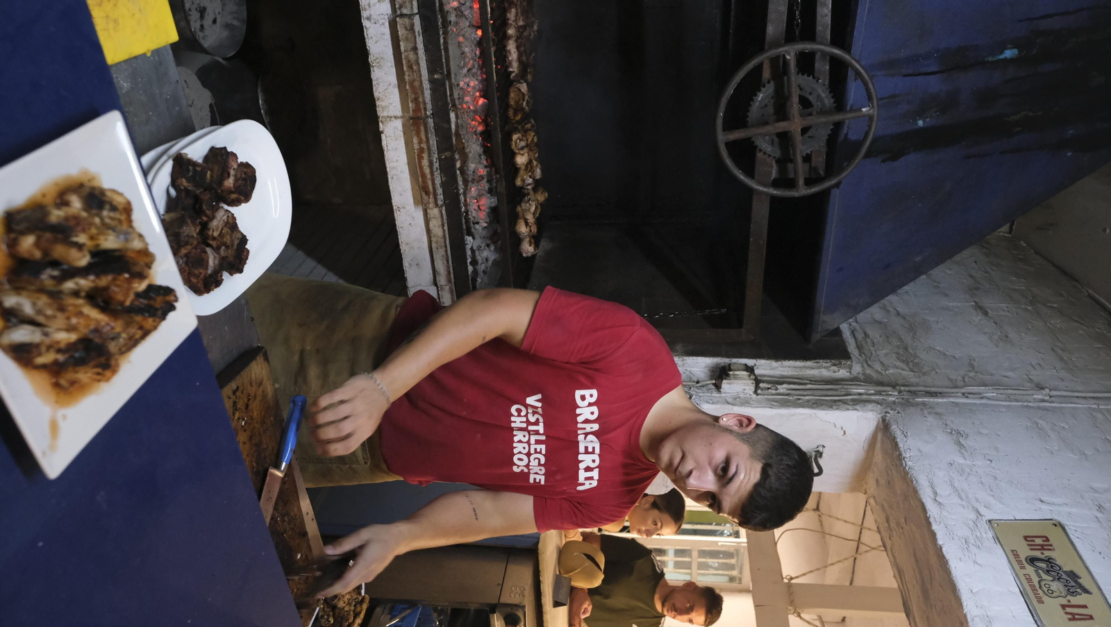 Últimas veladas de la Brasería el Charros de Almería, en imágenes