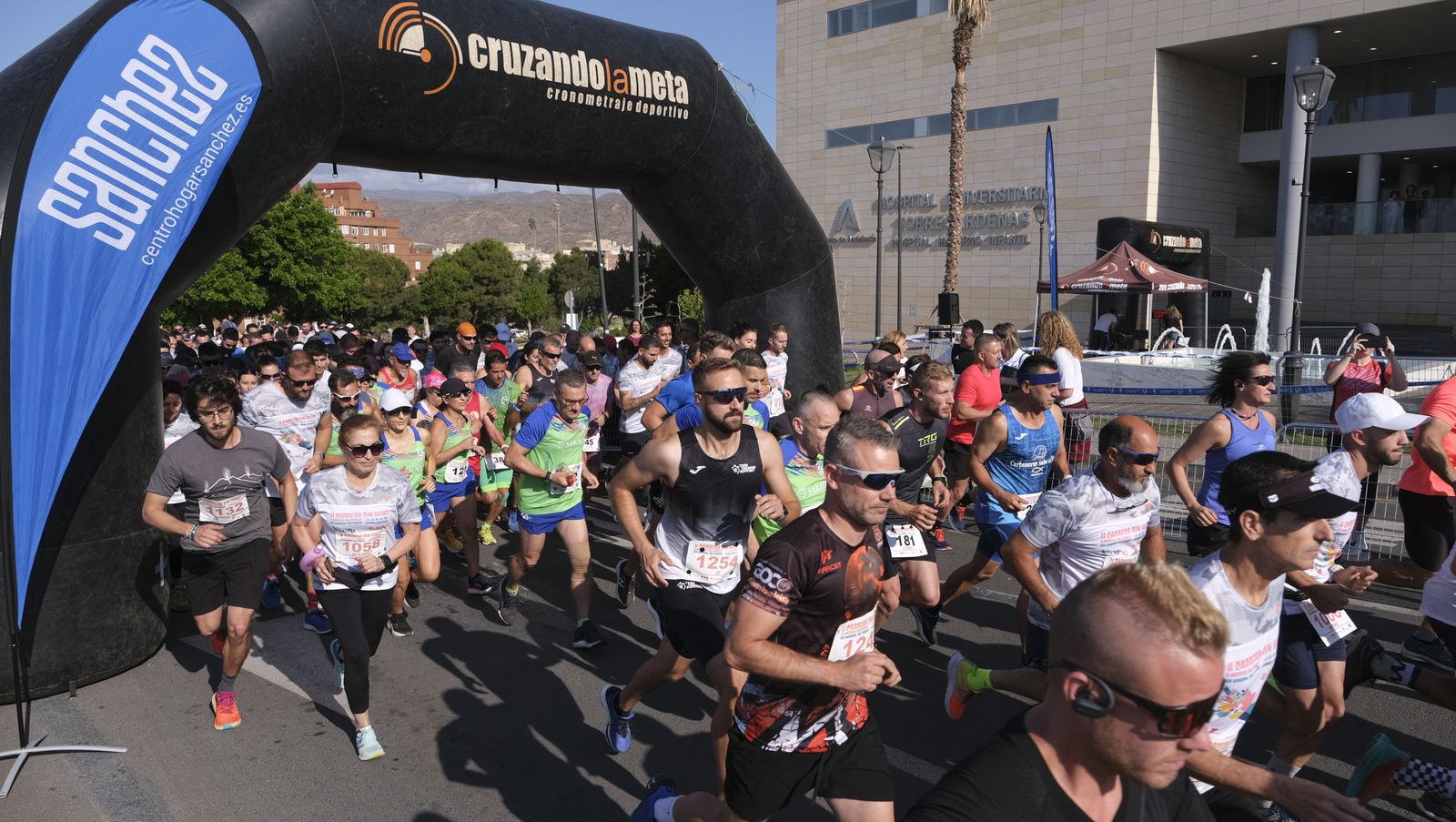 Imágenes de la II Carrera Sin Humo, en Almería