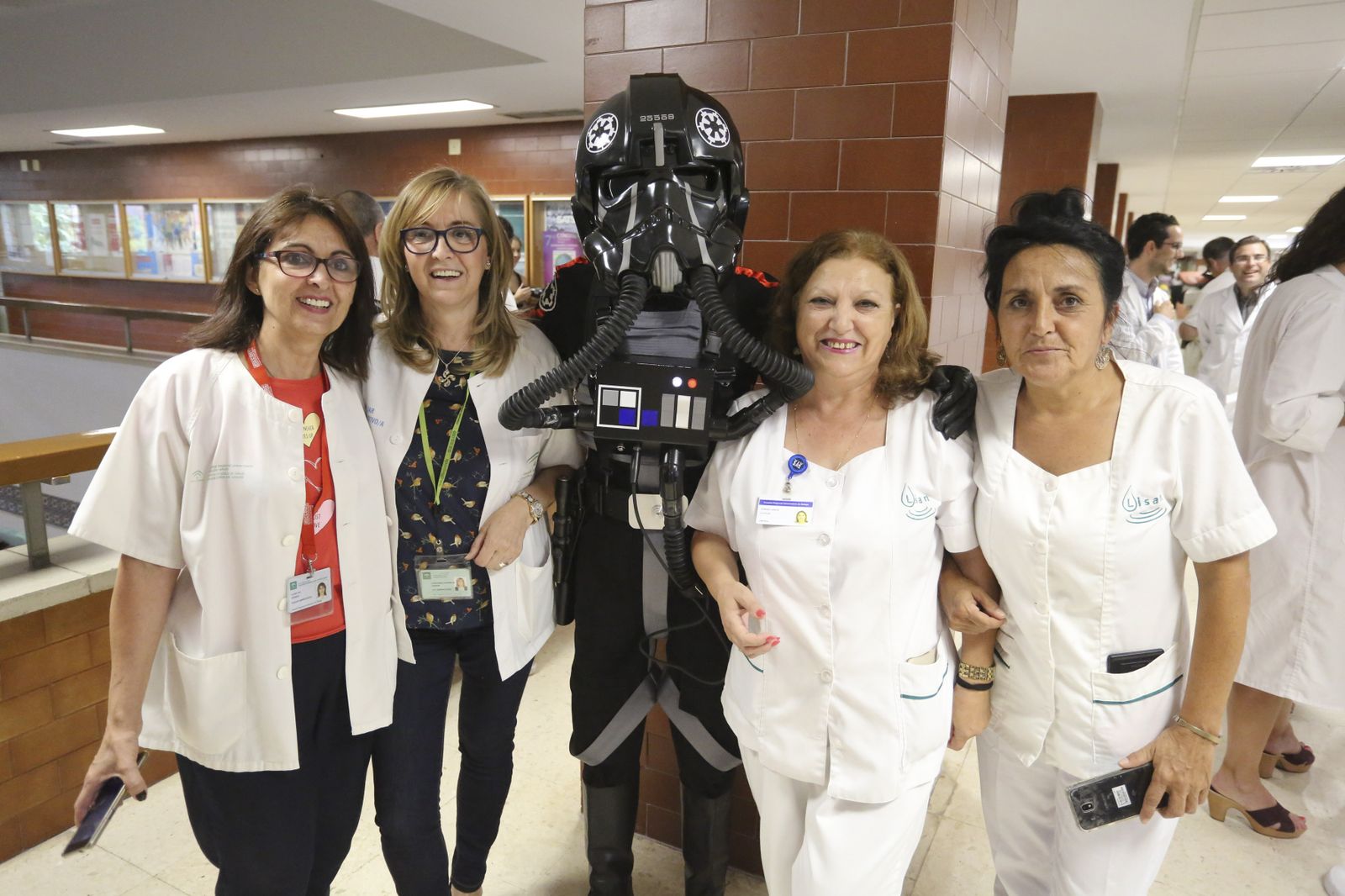 Las fotos de la presentación de la nave espacial de la Asociación contra el Cáncer en Málaga