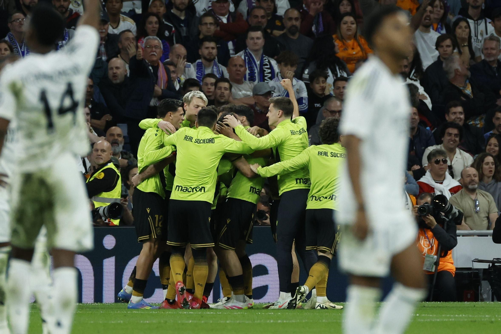 Las fotos del Real Madrid - Real Sociedad camino del Estadio de la Cartuja