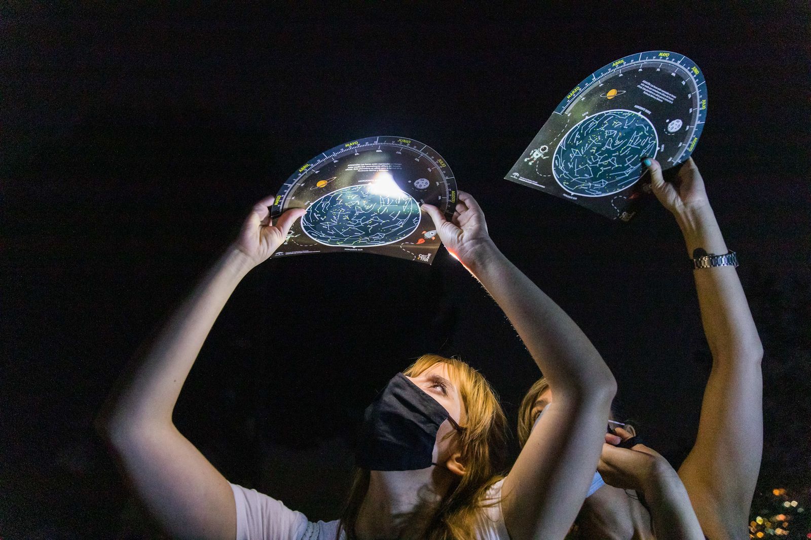 Cuentacuentos, astronomía y fotografía en la Alhambra para el verano