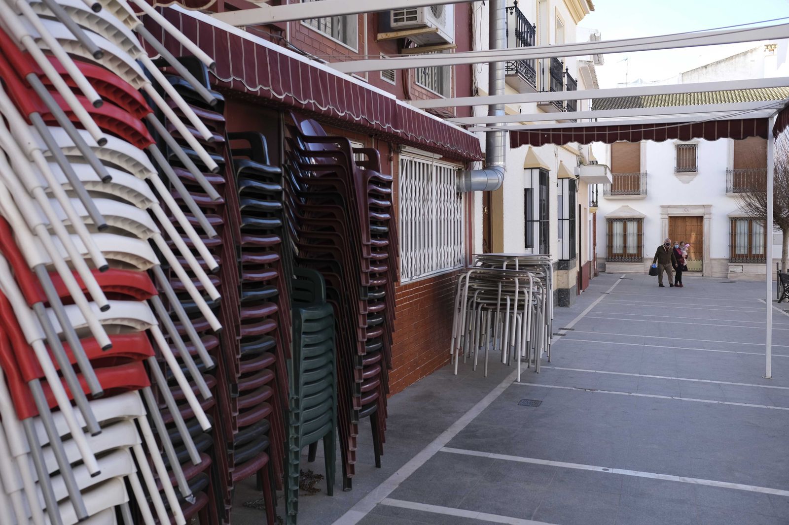 Un bar cerrado en el municipio malagueño de Teba.