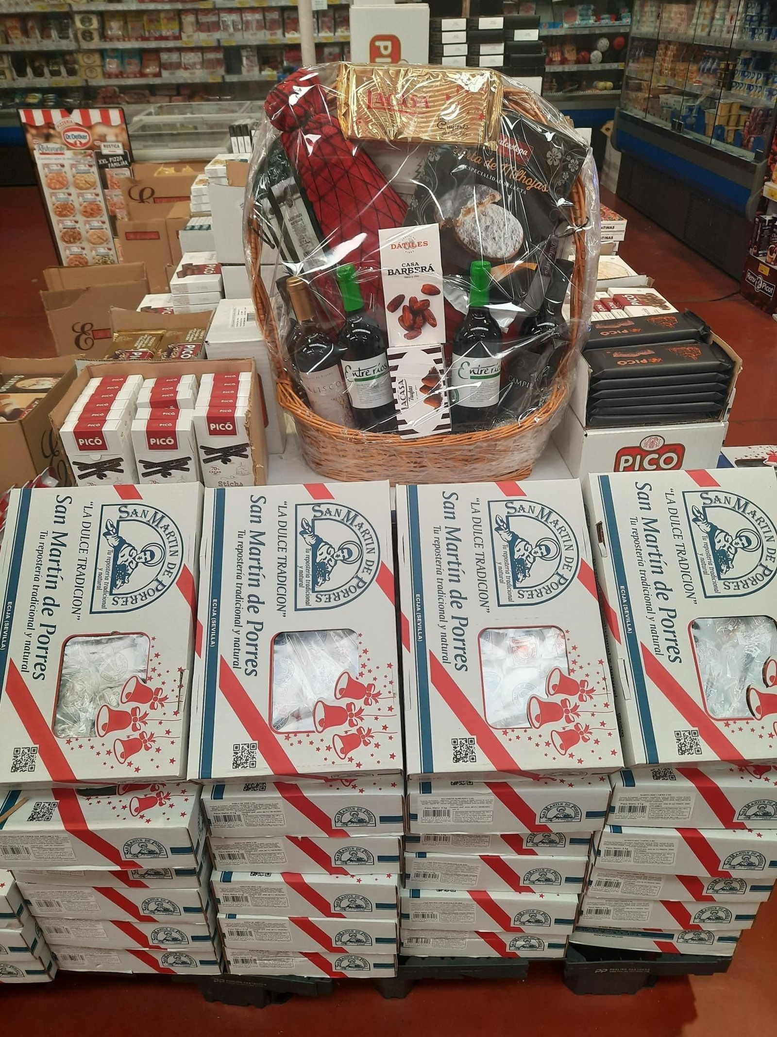 Confisur propone sus cestas navideñas y dulces San Martín de Porres.