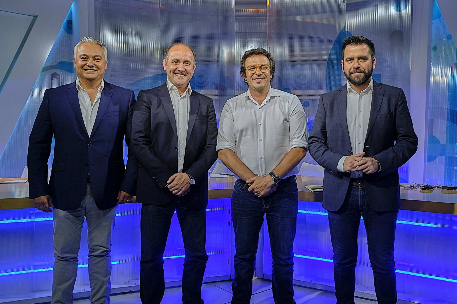 Domingo Villero y Juancho Ortiz, durante un debate de las elecciones municipales.