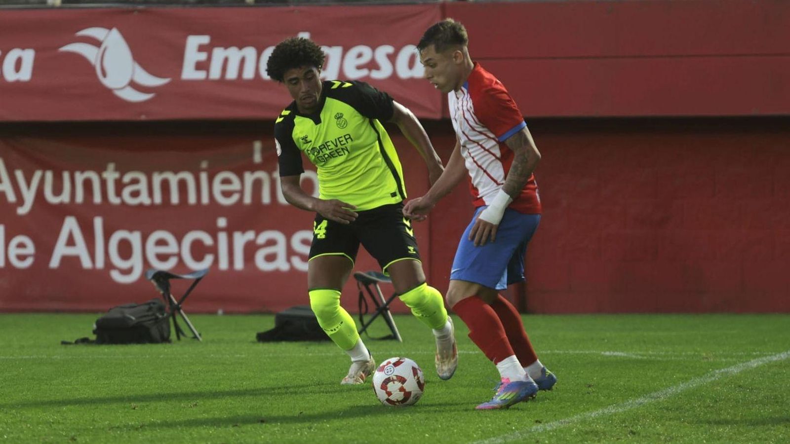 Leiva y Joao, en el Algeciras-Betis Deportivo.