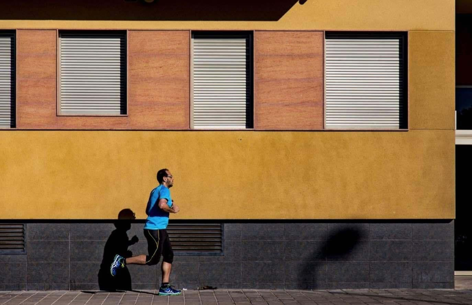 Expertos revelan cuál es la mejor hora para hacer deporte y adelgazar