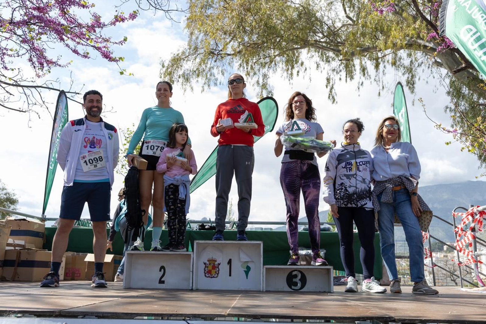 Más de 2.100 participantes corren  para promover la salud en Jaén, en imágenes (2)