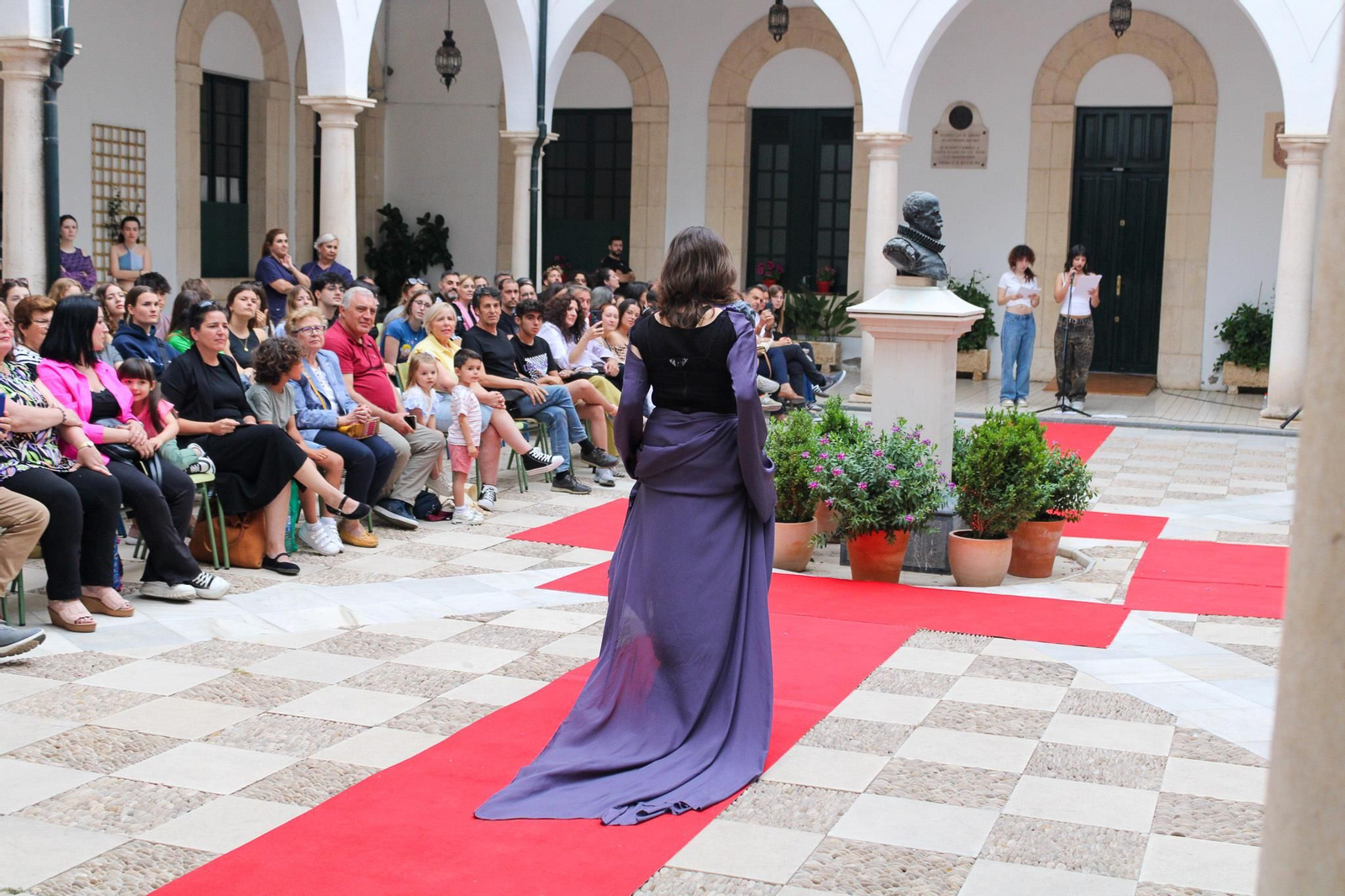 El segundo Desfile Arte Moda del instituto Góngora de Córdoba, en imágenes
