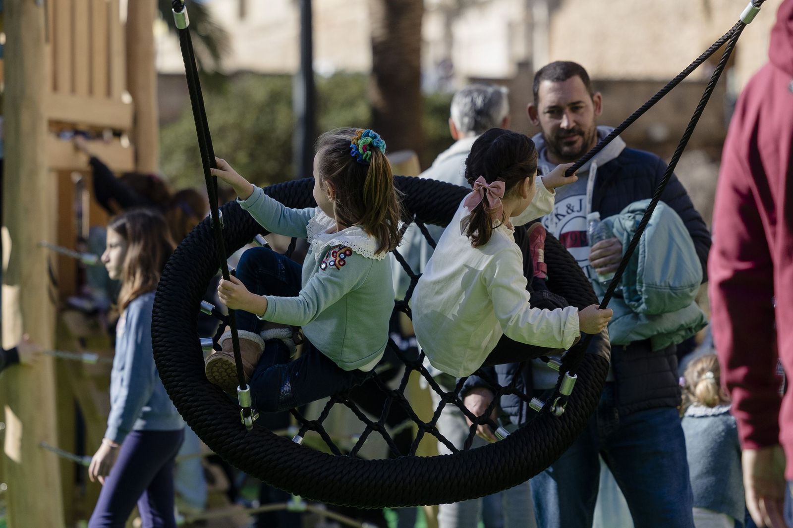 Las imágenes de la inauguración del nuevo espacio infantil en el foso del Pelícano