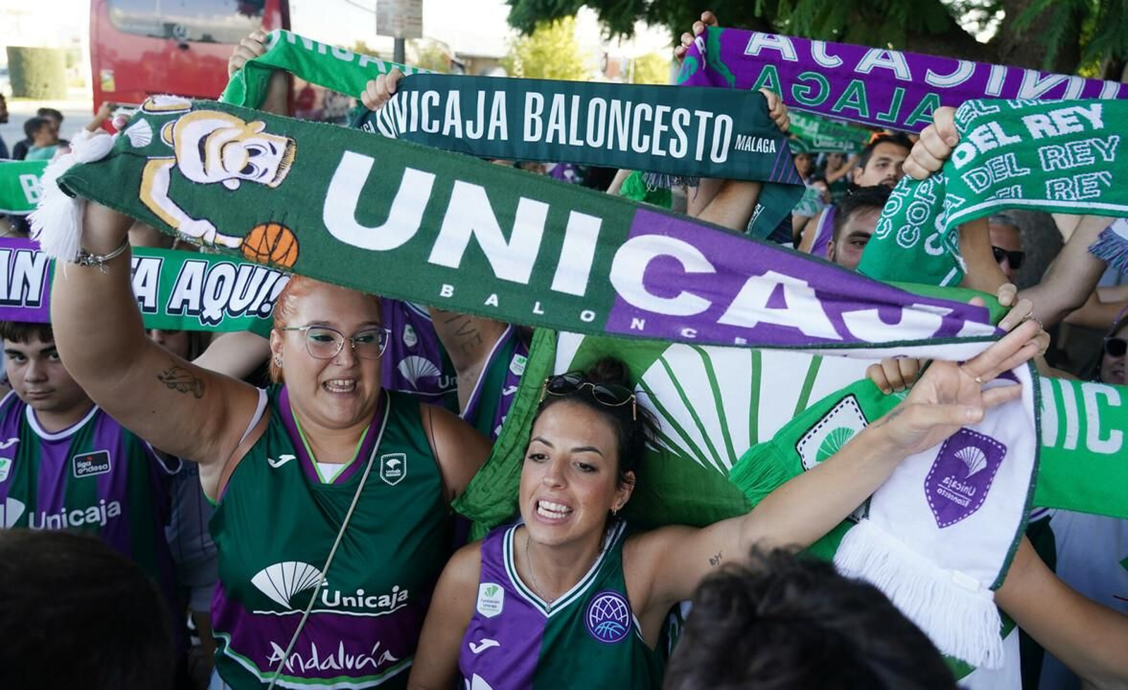 Aficionados del Unicaja. Aficionados del Unicaja.
