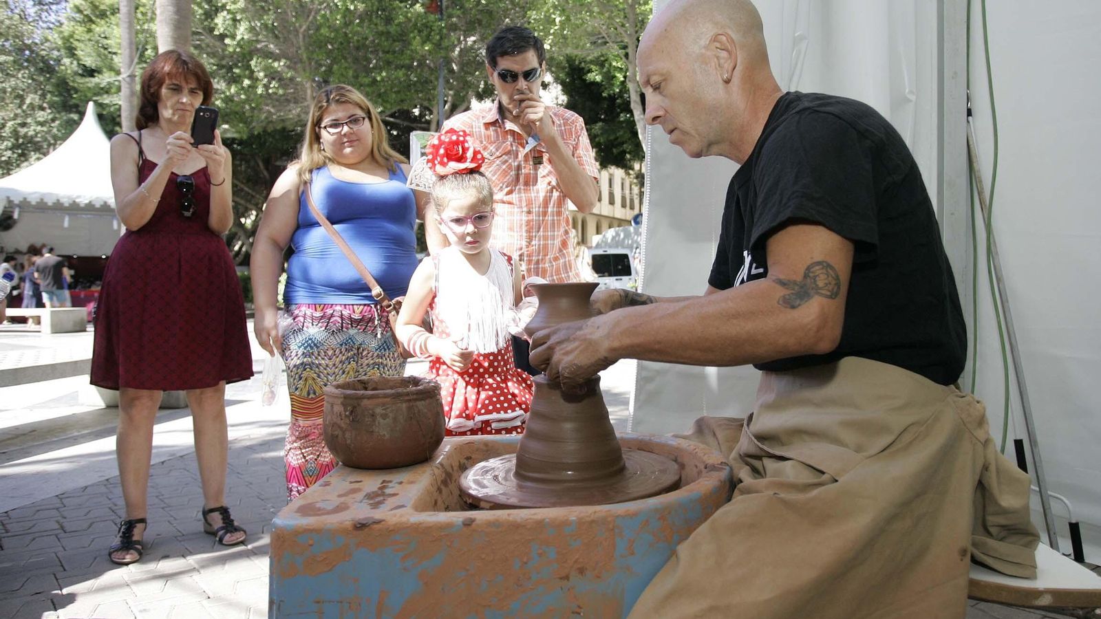 La Feria de Alfarería en la Rambla.